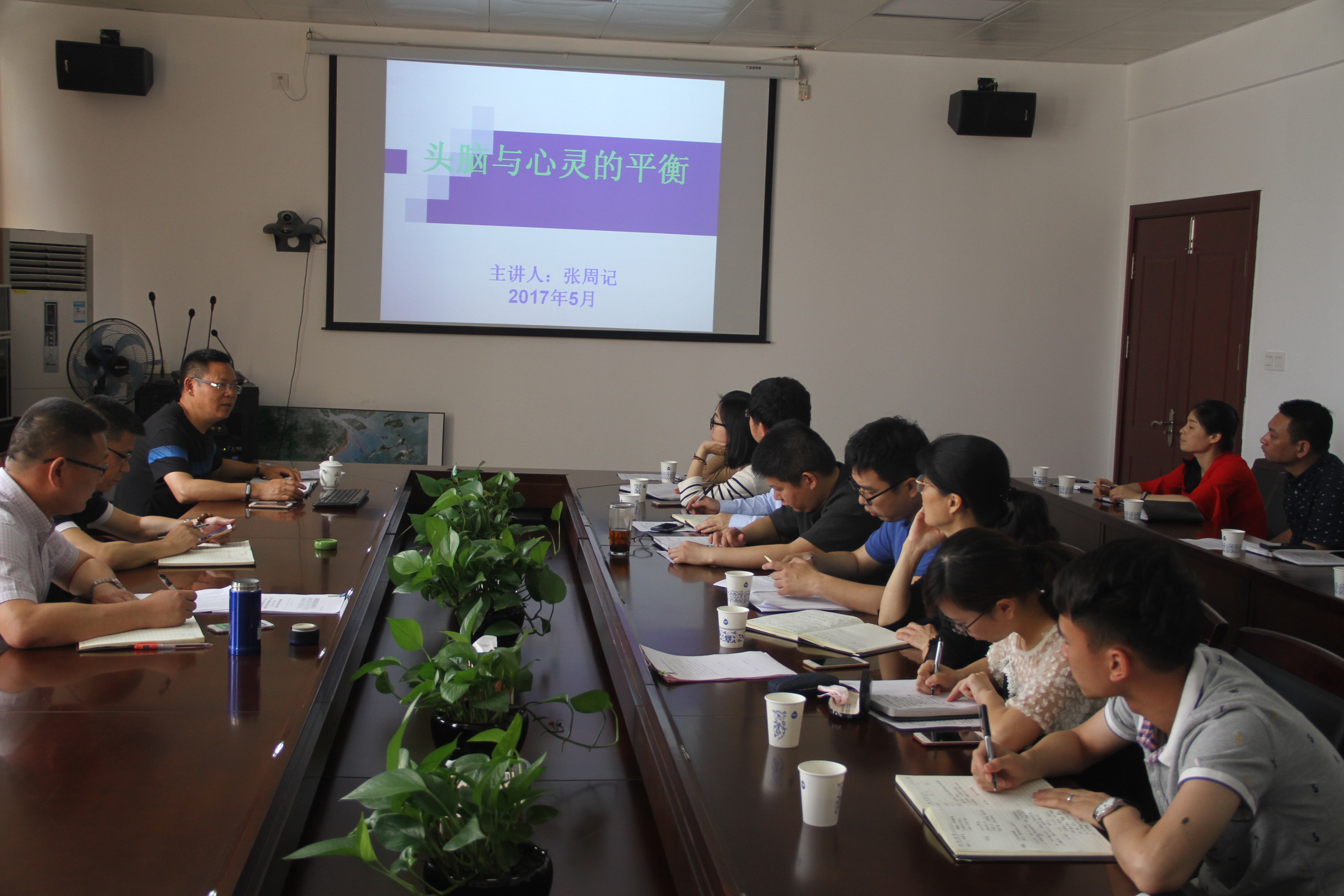 IMG_8957.jpg IMG_8957.jpg